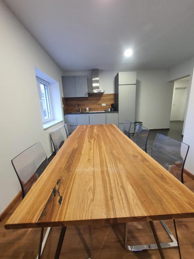 Apartment Selih มาริบอร์ ภายนอก รูปภาพ